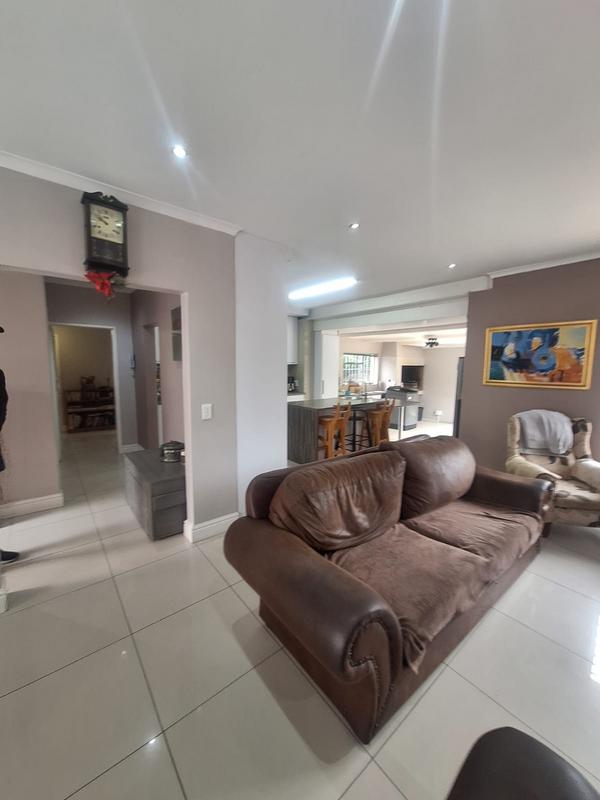 3 Bedroom Property for Sale in Tygerdal Western Cape